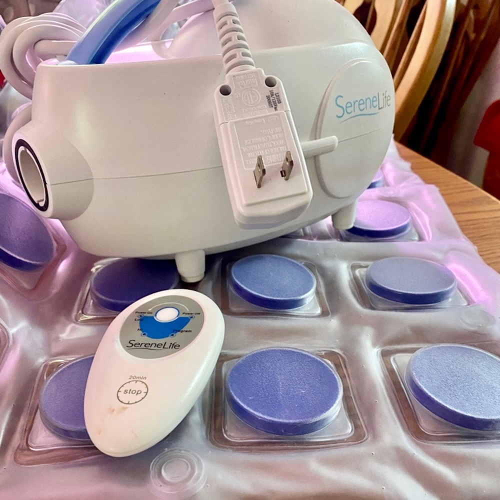 Serenelife bath massage mat with pump and remote